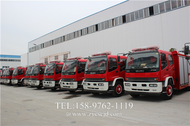 五十鈴泡沫消防車 五十鈴泡沫消防車