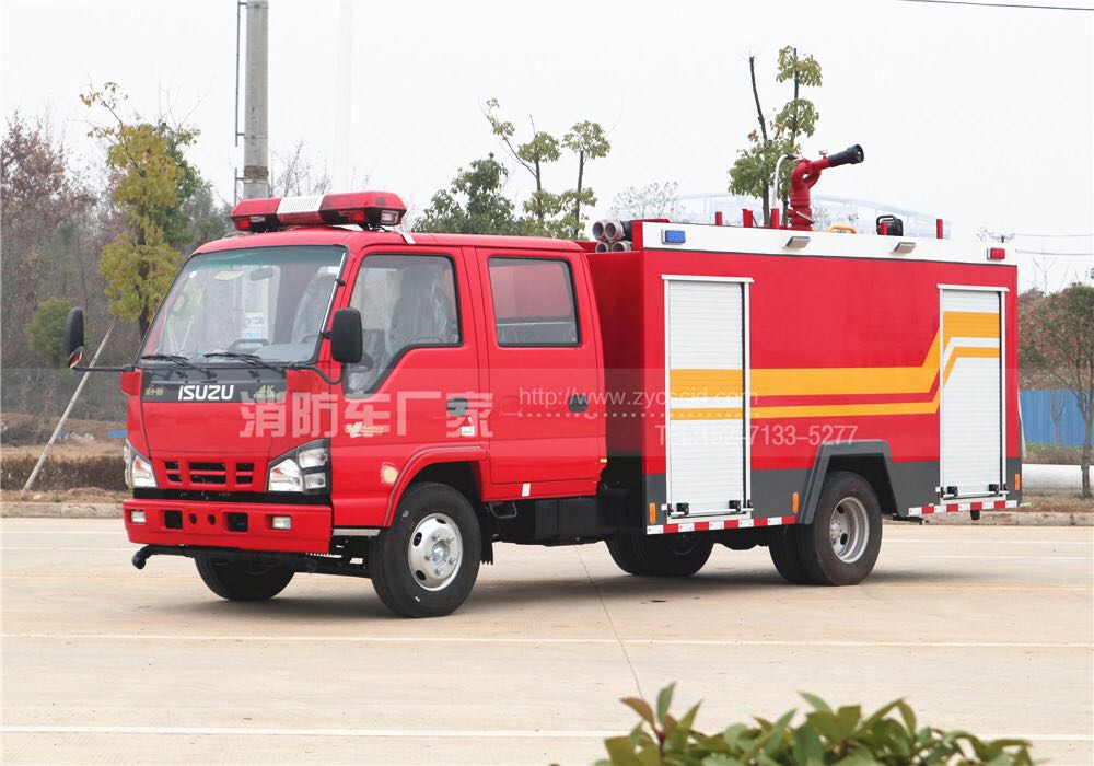 五十鈴4噸水罐消防車 五十鈴4噸水罐消防車