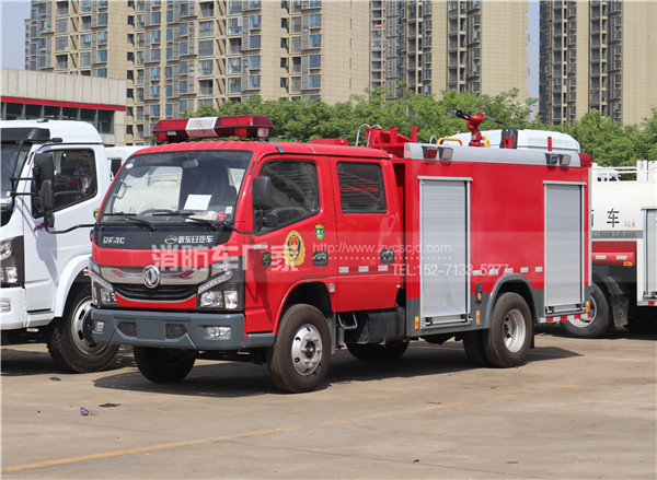 國六東風3噸水罐消防車和五十鈴器材消防車兩款消防車公告已經公示(新車上市)
